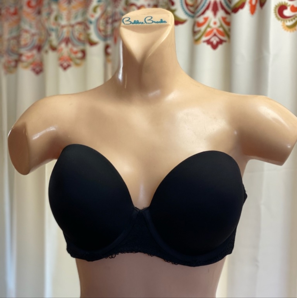 Ambrielle Black Strapless Pushup Bra with Lace Detail and Underwire, size 36D